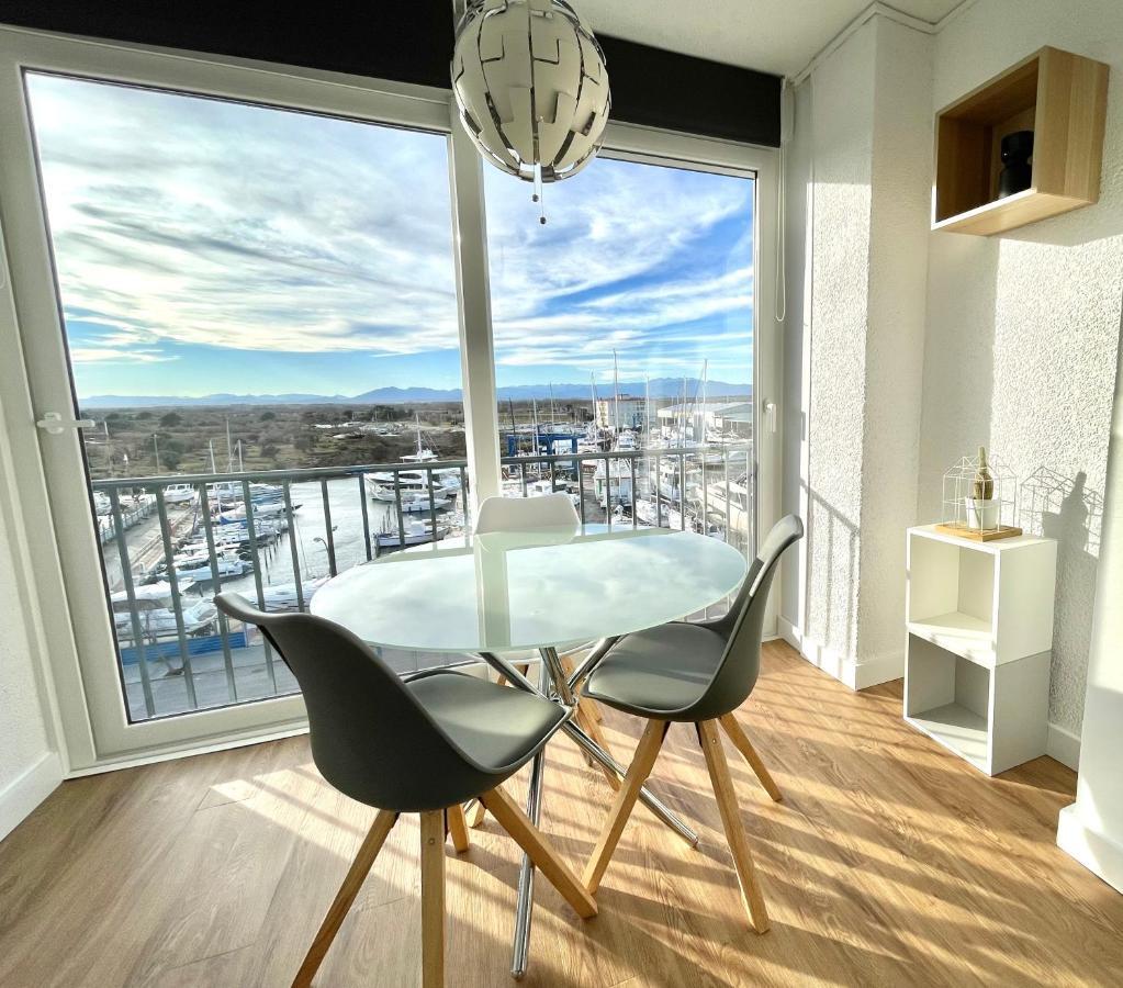 Holidays Penthouse Vues Panoramiques Sur Le Port Naval,Un Sejour Elegant Assure " Wifi Parquing Gratuit Roses Extérieur photo