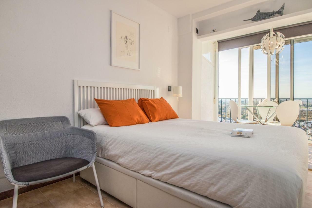 Holidays Penthouse Vues Panoramiques Sur Le Port Naval,Un Sejour Elegant Assure " Wifi Parquing Gratuit Roses Extérieur photo